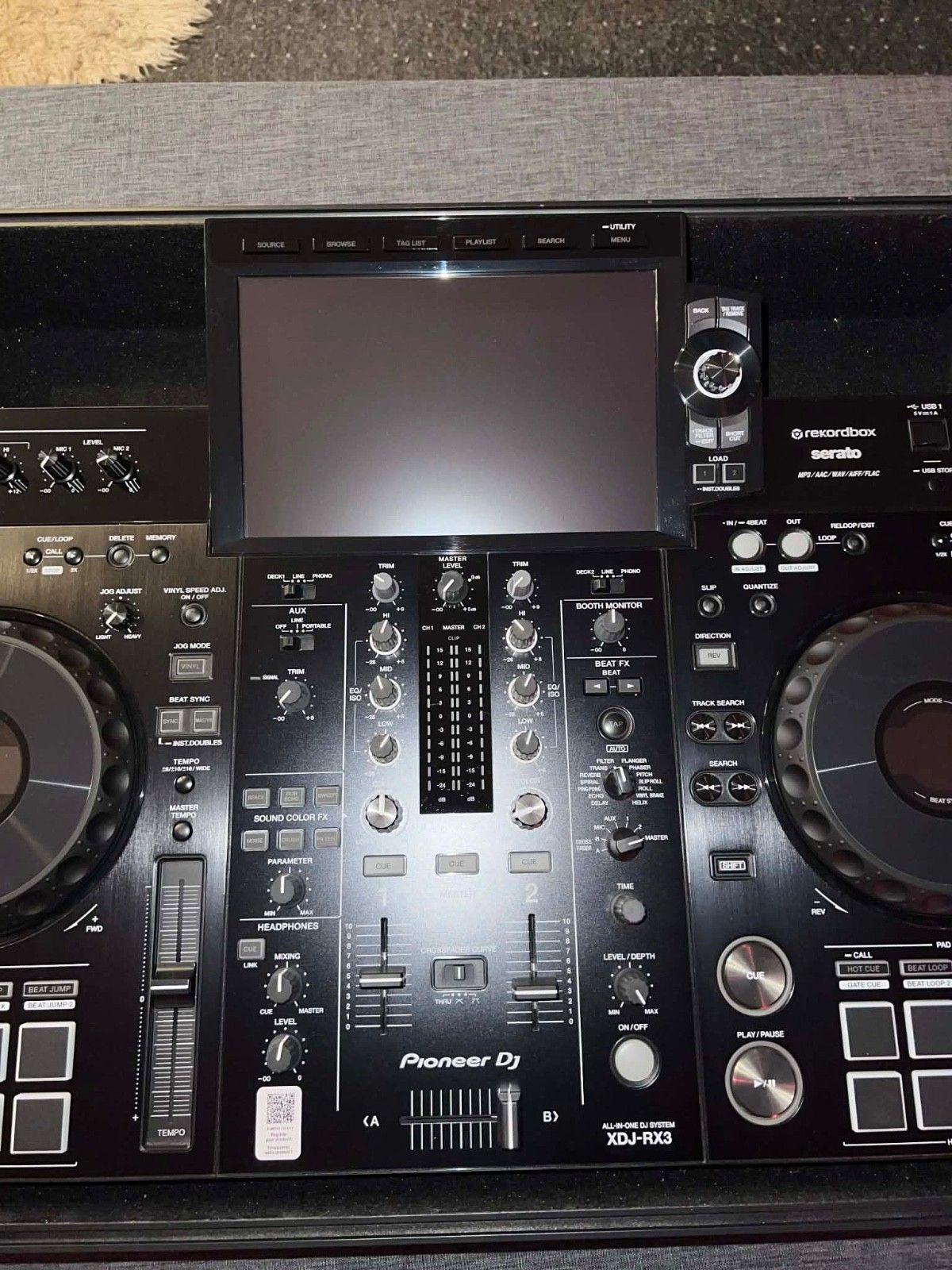 Pioneer DJ XDJ-RX3 All-in-One DJ-Controller (Neuwertiger Zustand)