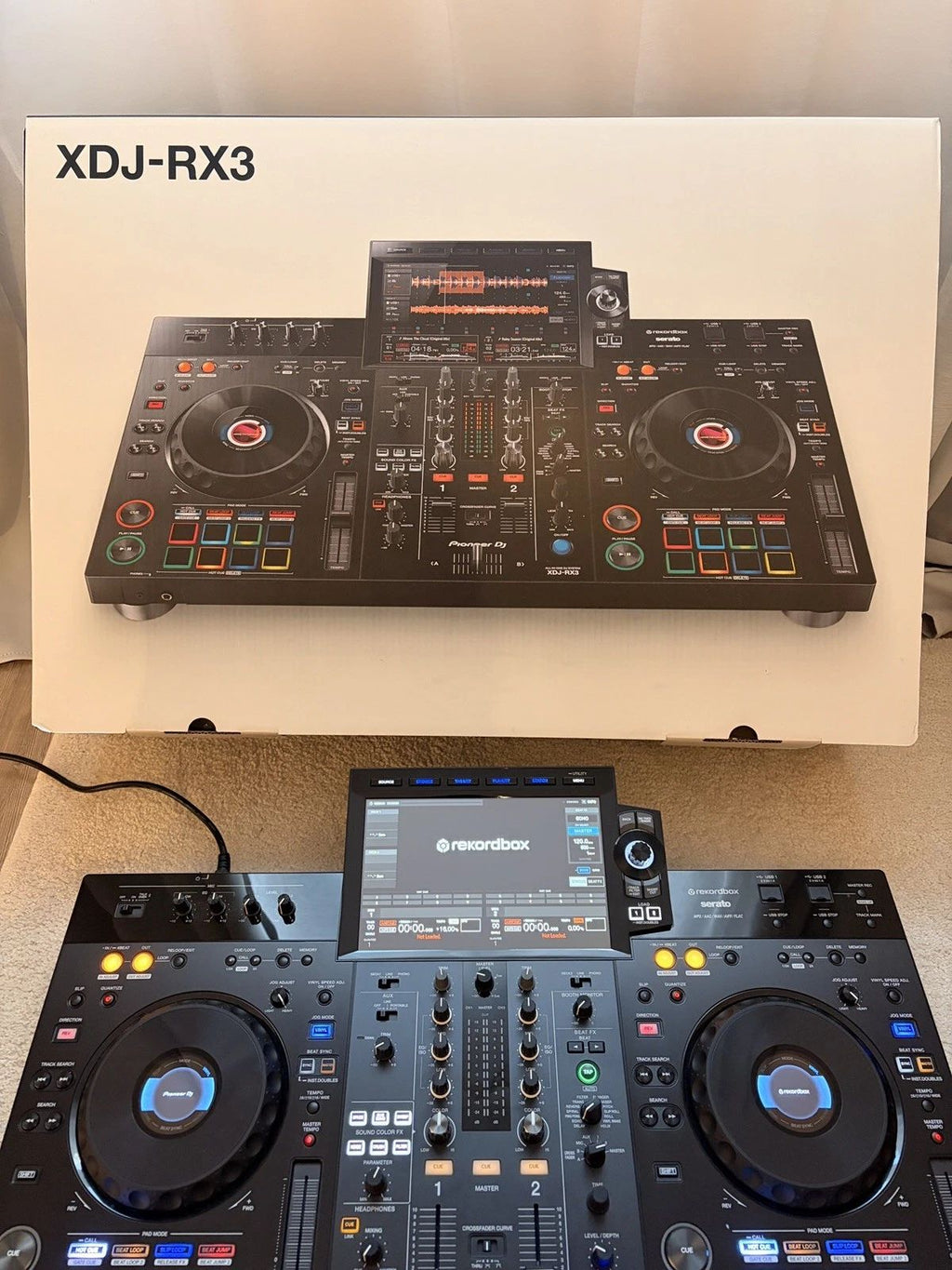 Pioneer XDJ-RX3 All-in-One-DJ-System - Schwarz