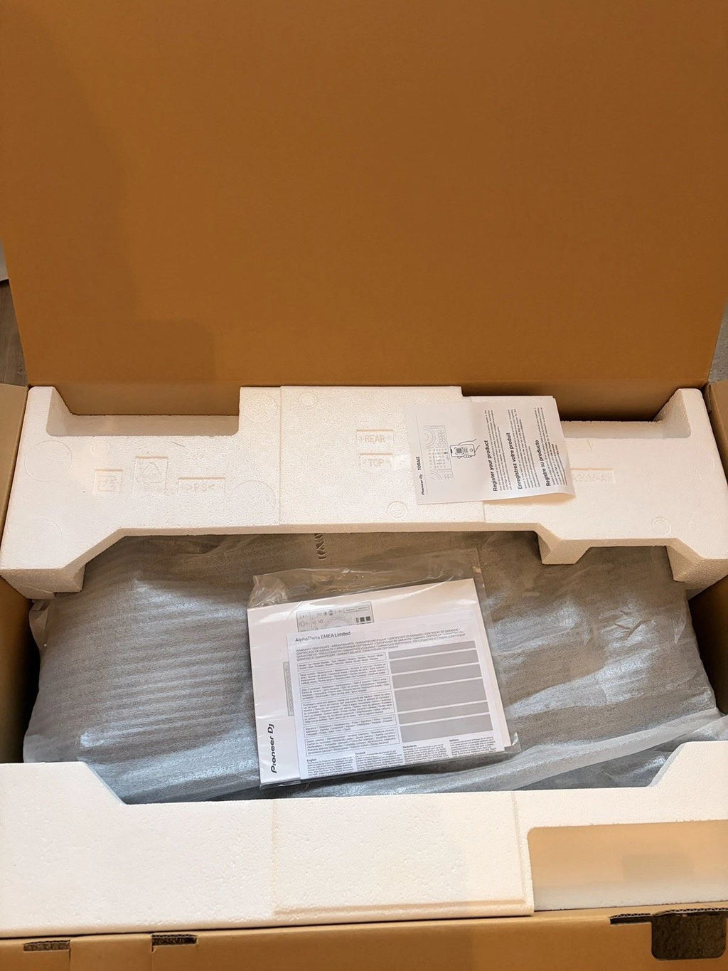 Pioneer XDJ-RX3 All-in-One-DJ-System - Schwarz